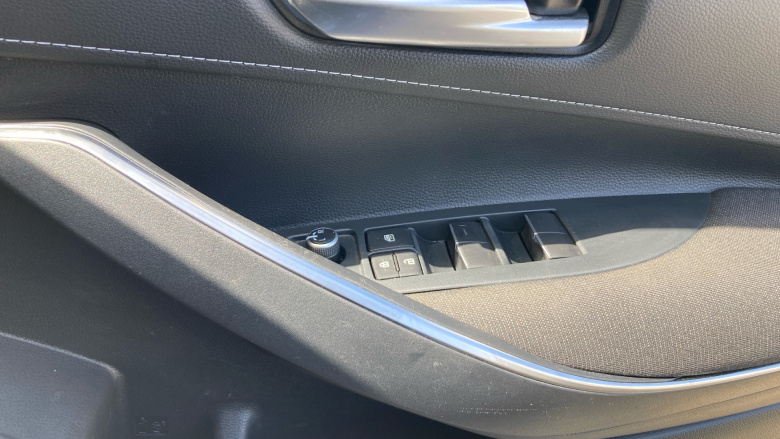 Toyota Corolla 1.8 VVT-i Hybrid Icon 5dr CVT Hybrid Estate
